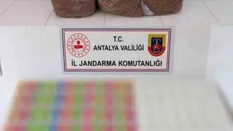 Antalya'da kaçak tütün ağına jandarma darbesi: Tonlarca ürün ele geçirildi