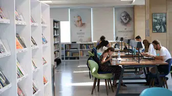 Muğla'da bilgiye açılan kapı: 40 bin eserlik dev arşiv okurları bekliyor