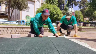 Efeler'de çocukların güvenliği için parklarda hummalı değişim