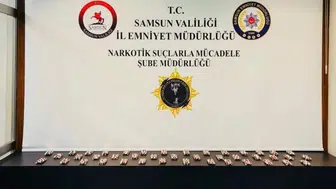 Samsun'da narkotik operasyonu: Genç şüphelilerin üzerinden binlerce hap çıktı