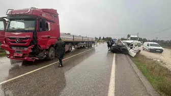 Ödemiş'te hatalı sollama faciaya dönüştü: Bir yolcu hayatını kaybetti