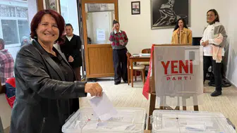 Karaburun'da siyasi dengeler değişti: İlkay Girgin Erdoğan bağımsız yola devam ediyor