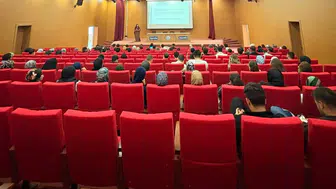 Gençlerin ilişkilerinde dijital tehlike alarmı: Bayburt'ta kritik uyarılar