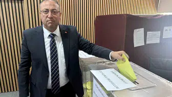 Tarsus Ticaret Borsası'nda sandık mesaisi tamamlandı: Yeni dönemde dümen Veyis Avcı'da