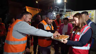 Antalya'nın yollarında gece mesaisi: Başkan Vekili Özdemir'den kapsamlı asfalt hamlesi