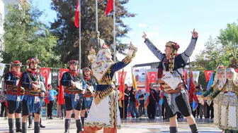 Köşk meydanında Cumhuriyetin 103. yılına görkemli kutlama