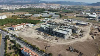 Akhisar'da eski fabrika arazisi şifa merkezine dönüşüyor: Bölgenin sağlık yükünü sırtlayacak dev yatırım