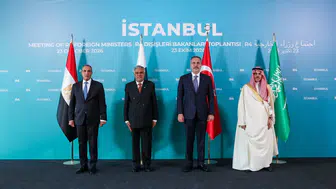 İstanbul'da kritik diplomasi trafiği: Dört ülkenin dışişleri bakanı bir araya geldi