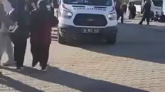 Kayaşehir'de okul koridorları karıştı: Öğrenciler arasındaki kavgada 5 yaralı