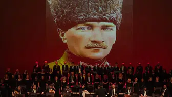 Denizli'de Cumhuriyet coşkusu sanatla harmanlandı: Tarihe yolculuk yaptırdılar