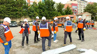 Ümraniye'de 650 kişilik sivil ordu afetlere karşı hazır hale getirildi