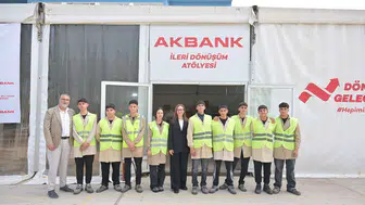 Sıralarını kendi elleriyle yeniliyorlar: Meslek liselerinde yeşil dönüşüm dönemi