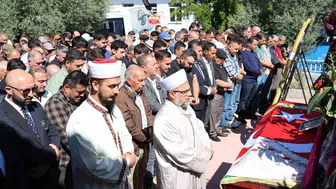 Eğitim hayalleri Portekiz sularında yarım kaldı: Genç öğrenci son yolculuğuna uğurlandı