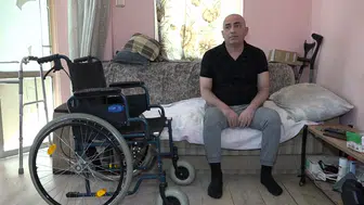 Bir akşam koltukta uyuyakaldı, sabah uyandığında hayatı tamamen değişmişti: 49 yaşındaki Serkan Özdemir'in azim dolu mücadelesi