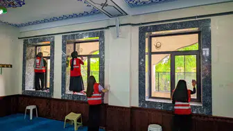 Ağrı'da gönüllülerden vefa örneği: İbadethaneyi pırıl pırıl yaptılar