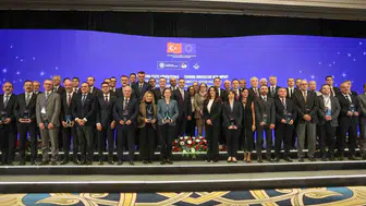 Antep fıstığında teknoloji devrimi: Gaziantep'in gurur projesine Bakan Kacır'dan büyük ödül
