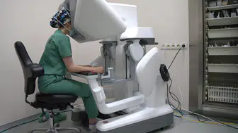 Kilometreler engel tanımadı: İstanbul'dan yönetilen robotik eller Muş'ta hayat kurtardı