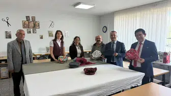 Yenipazar'ın simgesi sekiz köşeli şapka artık usta ellerde yeniden hayat bulacak