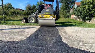 Düzce'de kış öncesi hummalı çalışma: Köy yolları yenileniyor