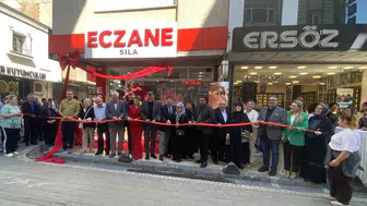 Alaşehir'de hüzünlü açılış: Babasına verdiği sözü tutmanın gururunu yaşadı