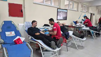 Sarıkamışlı öğrencilerden hayata can suyu: Kızılay için seferber oldular