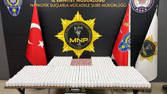 Manisa'da zehir tacirlerine büyük darbe: 57 bin hapla yakalandılar