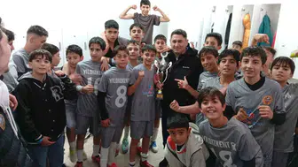 Erzurum'da nefes kesen final: Yıldızkentspor penaltılarla zirveye ulaştı