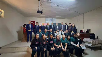 Sarıgöl'de 75 yıllık köklü eğitim geleneği coşkuyla kutlandı