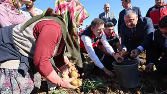Niğde topraklarında yerli tohum devrimi: Hasat bereketi yüzleri güldürdü