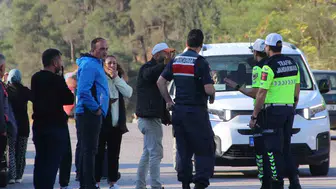 Soma'da maden ocağında acı haber: Bir işçi hayatını kaybetti, dört arkadaşı için umutlu bekleyiş sürüyor
