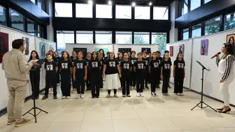 Ortaokullu gençlerden Barış Manço’ya sanat dolu bir saygı duruşu