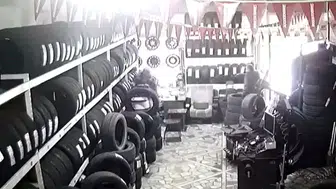 Bayrampaşa’da akrabalar arası kanlı para kavgası kameraya yansıdı