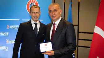 UEFA İstanbul'da toplandı yeni formatlar masaya yatırıldı