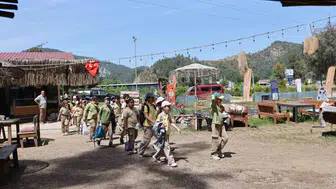 Marmaris’te çocuklara doğa ile iç içe bir öğrenme alanı açıldı