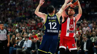 Fenerbahçe Beko Avrupa hayaline Atina’da veda etti