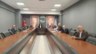 Pazaryeri Belediyesi acil gündemle bütçe masasına oturdu
