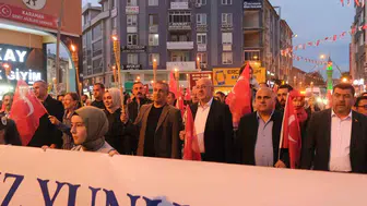Karaman sokakları fener alayıyla aydınlandı