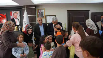 Kâhta’da bayram mesaisi birlik mesajıyla geçti