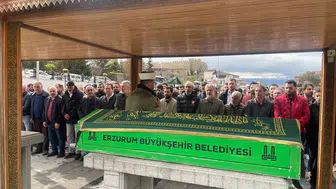 Erzurum basınının usta ismi Orhan Akdal hayatını kaybetti