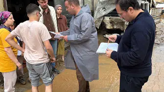 Köşk esnafı selin izlerini silmeye çalışıyor