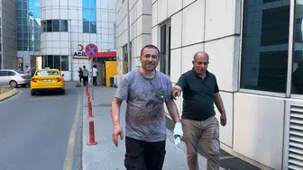 Kurban keserken elini yaralayan vatandaş hastanelik oldu