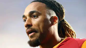 Sacha Boey Galatasaray formasıyla 100. maç heyecanını yaşadı