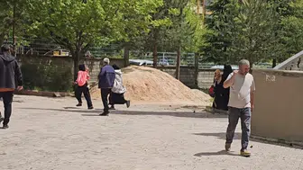 Elazığ zabıtasından dilencilere operasyon Beni niye yakaladın isyanı