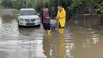 Düziçi’nde sağanak hayatı felç etti