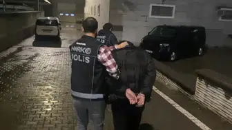 Samsun polisinde operasyon trafiği Onlarca yıl hapis cezası olan iki kişi yakalandı
