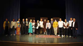 Çaycuma sahnesinde bir ilk yaşandı