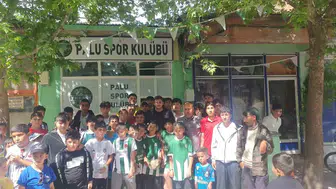 Beşiktaşlı Mustafa Erhan Hekimoğlu Palulu gençlere ilham verdi