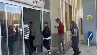 Van bayram sabahında acil servislerin yolunu tuttu
