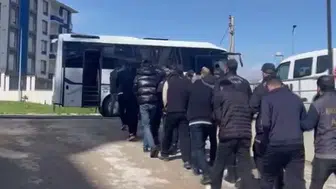 Polis 12 ilde düğmeye bastı 23 dolandırıcı yakalandı