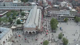 Kurban Bayramı öncesi Eminönü çarşılarında hareketlilik arttı